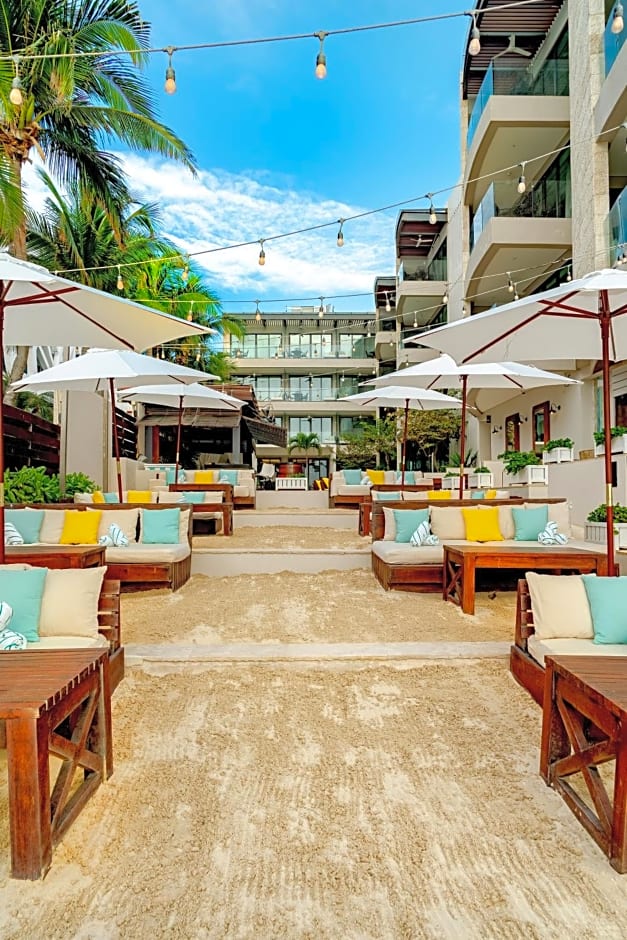Thompson Playa Del Carmen Beach House by Hyatt