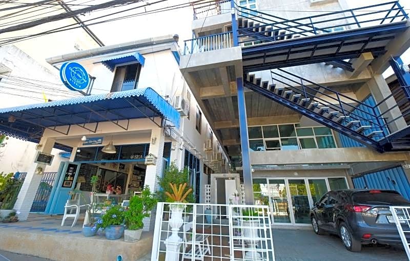 Chanchalay Hip Hostel (SHA Plus)