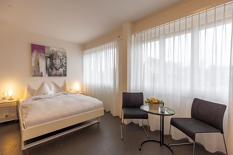 Hotel Bären Niederscherli