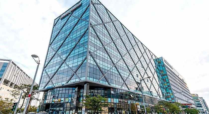 Howard Johnson by Wyndham Incheon Airport (Korea Quality)