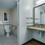 MainStay Suites Appleton Airport - Fox River Mall Area