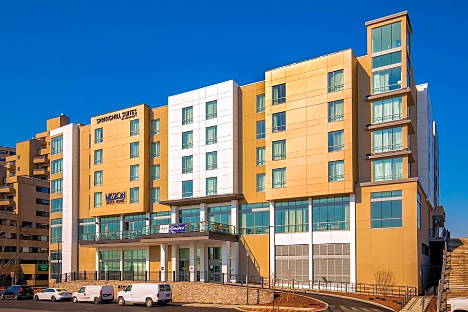 SpringHill Suites by Marriott Boston Logan Airport Revere Beach