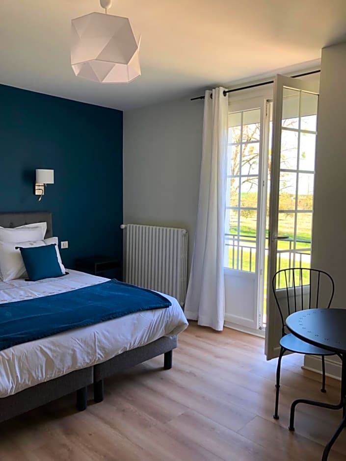 LA FERME D'AIGUROLLES