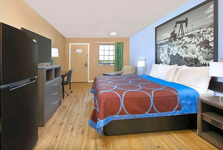 Super 8 by Wyndham Victoria TX