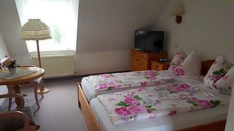 Double Room with Private Bathroom