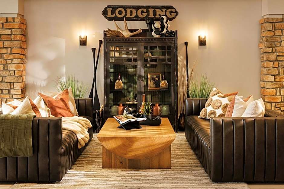 Ironwood Lodge, Lake Elmo, Series by Marriott