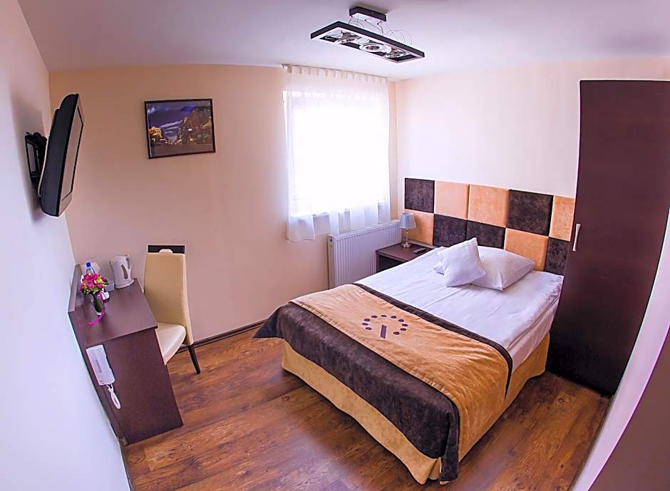 Boutique Hotel's III