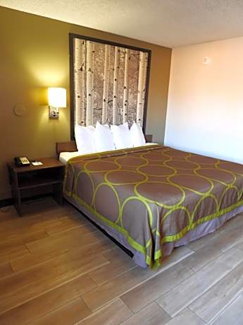 King Room - Non-Smoking