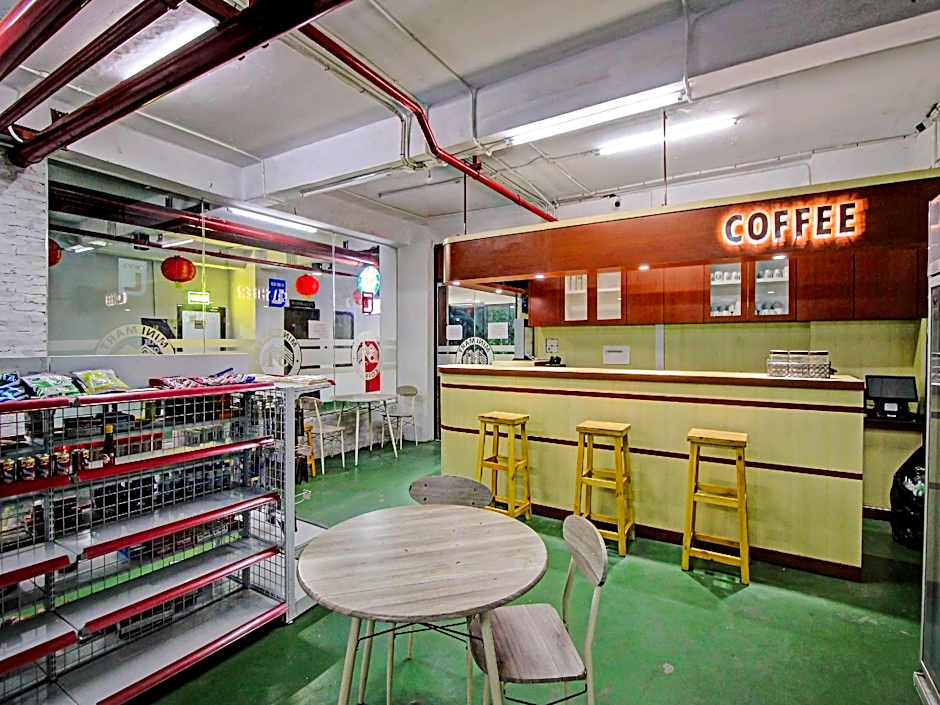 Super OYO 90245 Tridasa