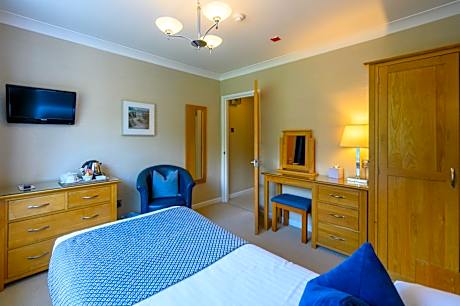 Single Room with Garden View