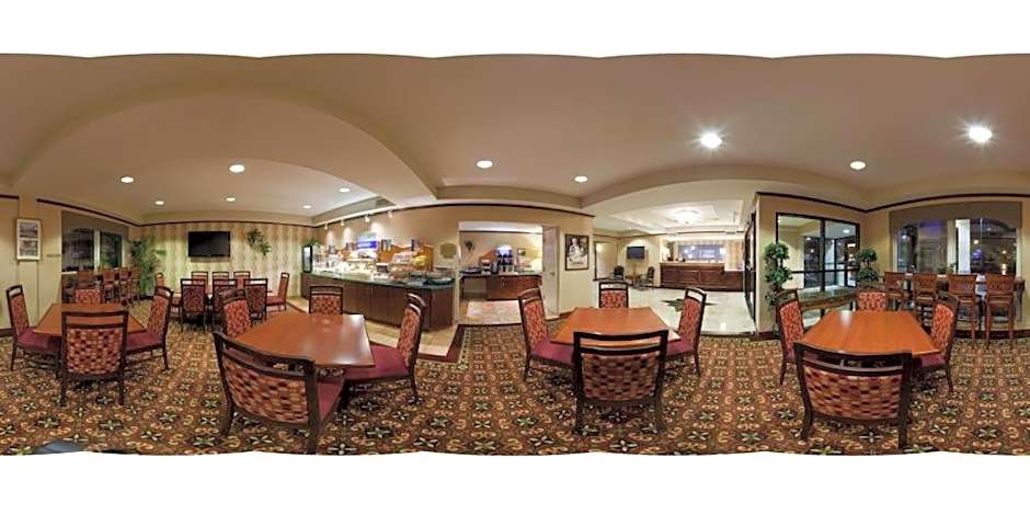 Holiday Inn Express Frackville Hotel By IHG