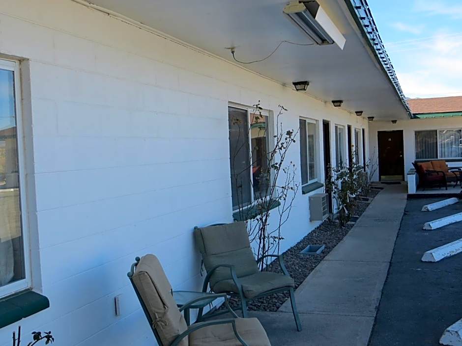 Alamo Inn