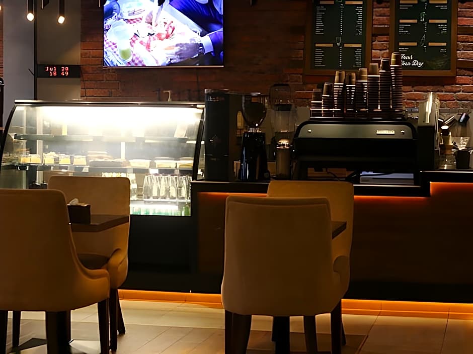 Palette Luxury Mirage Hotel