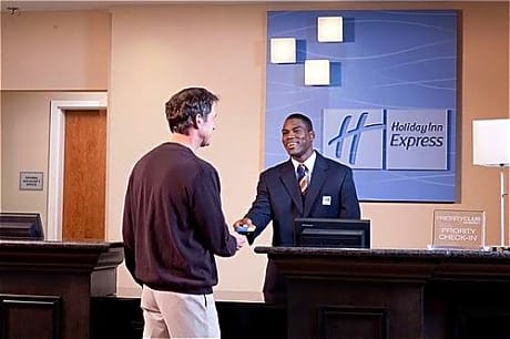 Holiday Inn Express Hotel and Suites Marathon