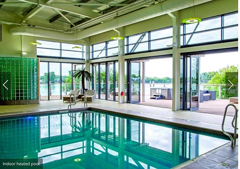 Holiday Home Breaks At Tattershall Lakes