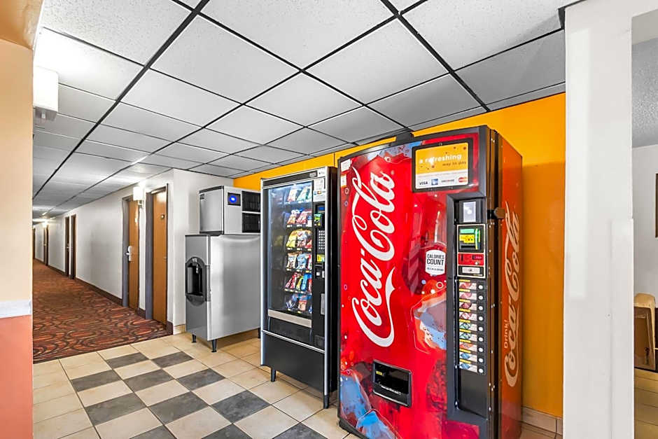 Super 8 by Wyndham Dumfries/Quantico