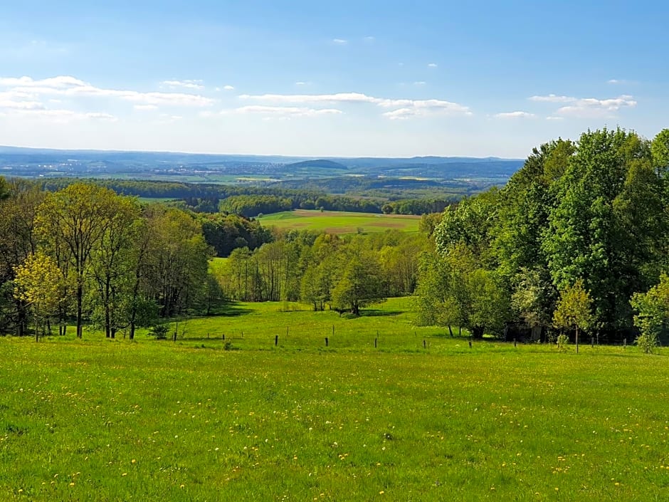 Garni Hotel Biebertal am Milseburgradweg