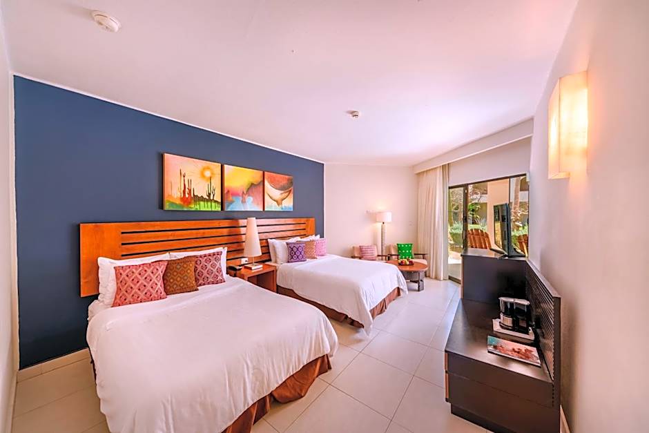 Grand Decameron Los Cabos, A Trademark All Inclusive Resort