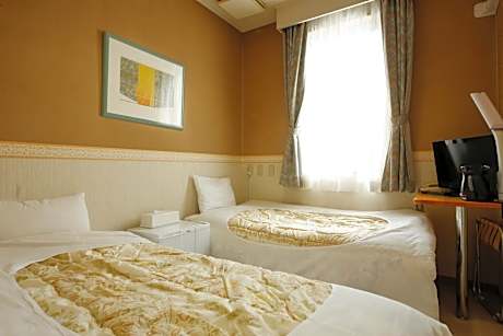 Economy Twin Room