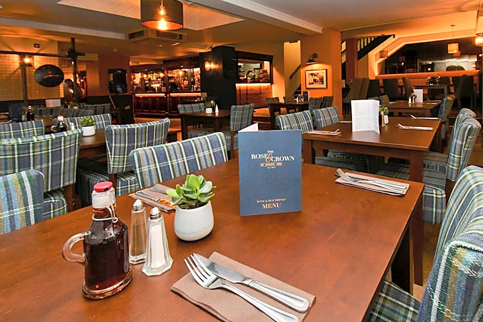 Rose and Crown Hotel