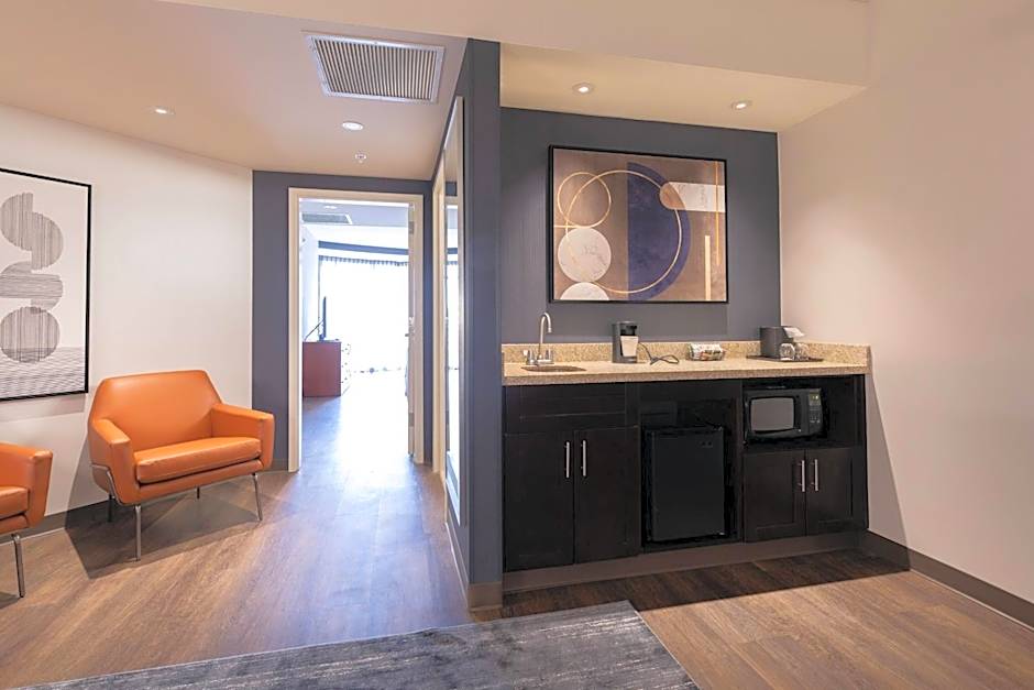 Courtyard by Marriott Cincinnati Midtown/Rookwood