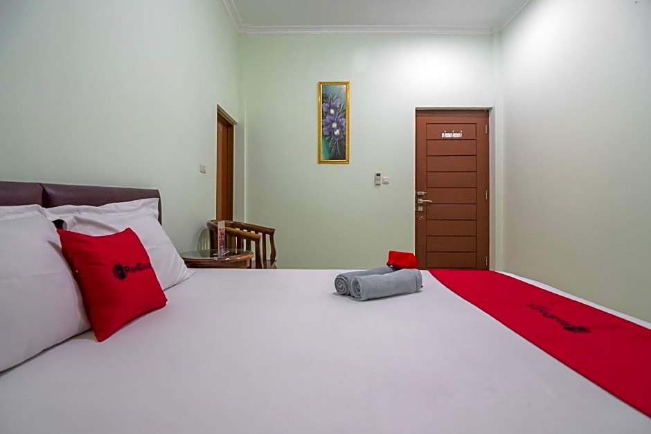 RedDoorz @ Hotel Griya Gatsu Lampung