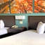 Days Inn & Suites by Wyndham Springfield on I-44