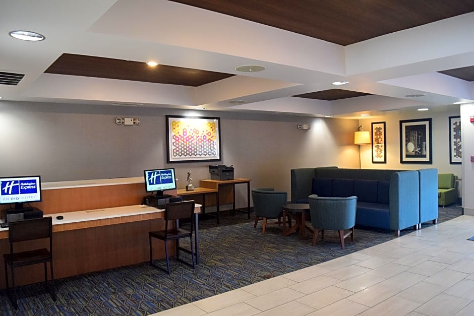 Holiday Inn Express Hotel & Suites Sparta