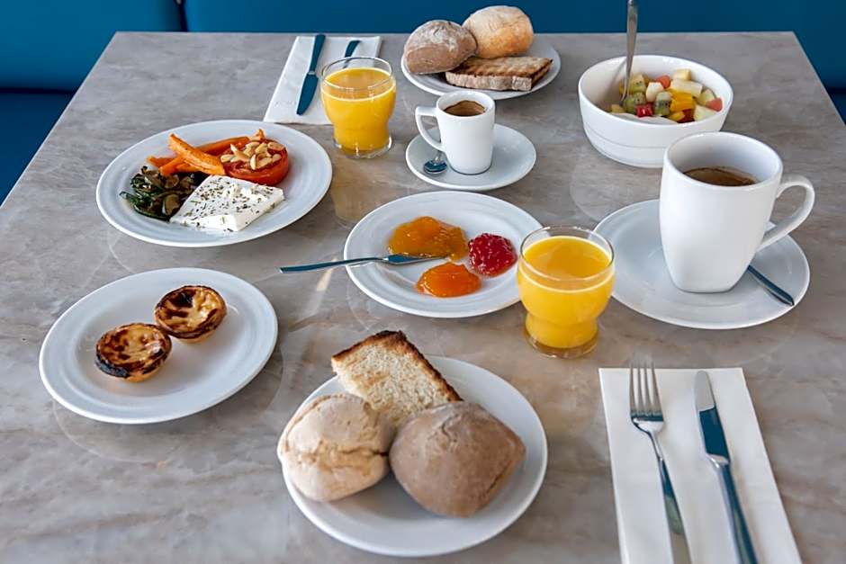 Sines Sea View Business & Leisure Hotel