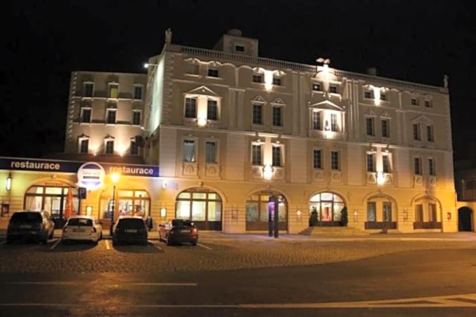 Hotel Černý Orel Žatec