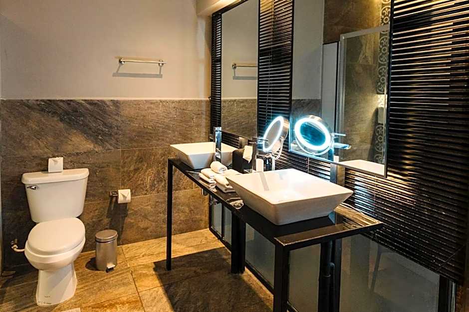 Ontico Urban Design Hotel
