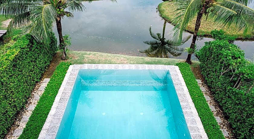 Koh Chang Beach Villas @ Siam Royal View