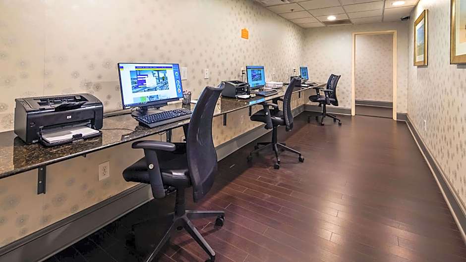 Best Western Plus Atlanta Airport-East