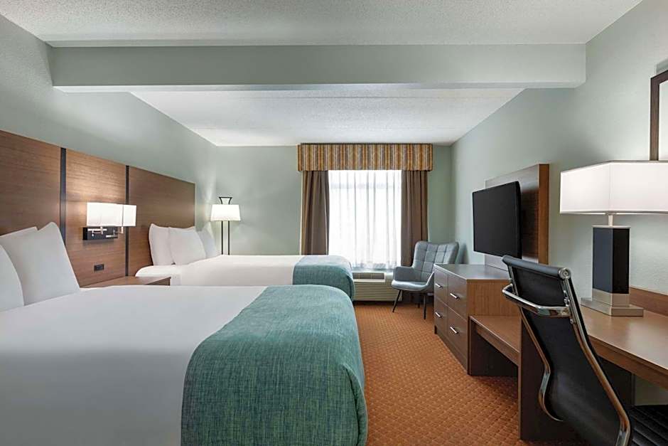 Wingate by Wyndham Louisville East