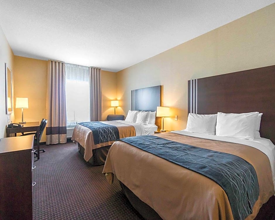 Comfort Inn and Suites Fox Creek