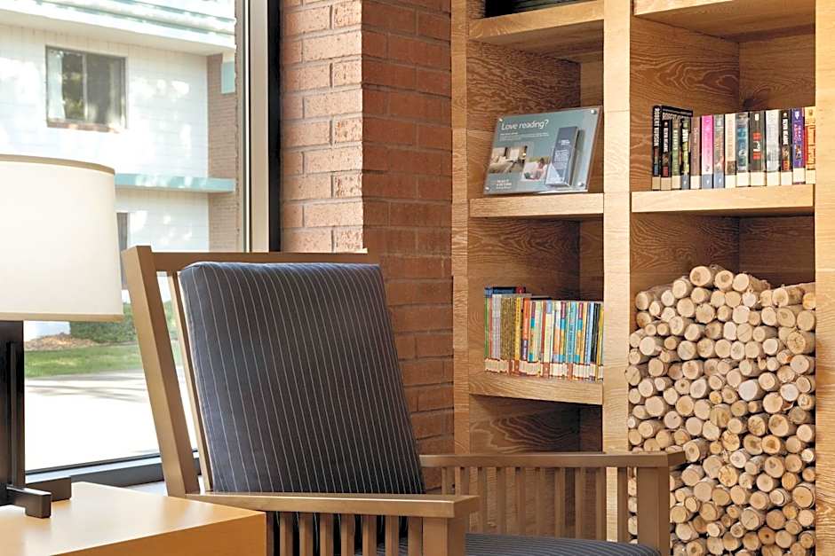Country Inn & Suites by Radisson, Traverse City, MI