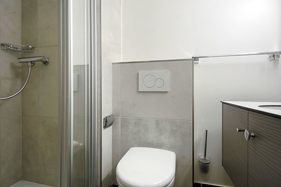 Neuchatel City Hotel