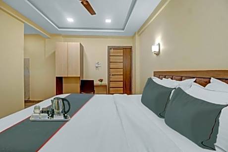 Hotel O Sudama Residency