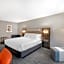 Holiday Inn Express & Suites North Conway, NH By IHG