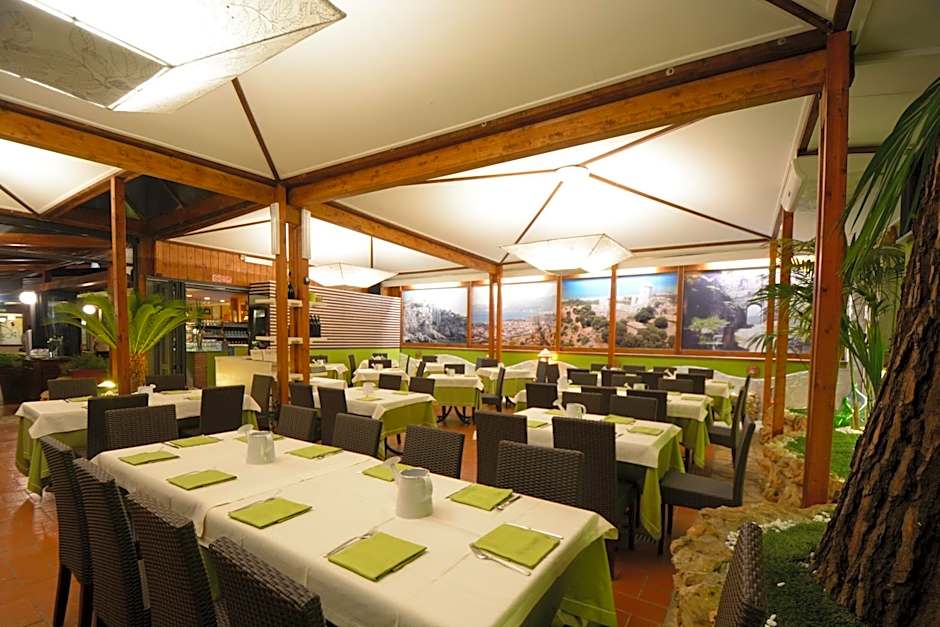 Hotel Porta Rosa
