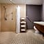 Residence Inn by Marriott London Downtown