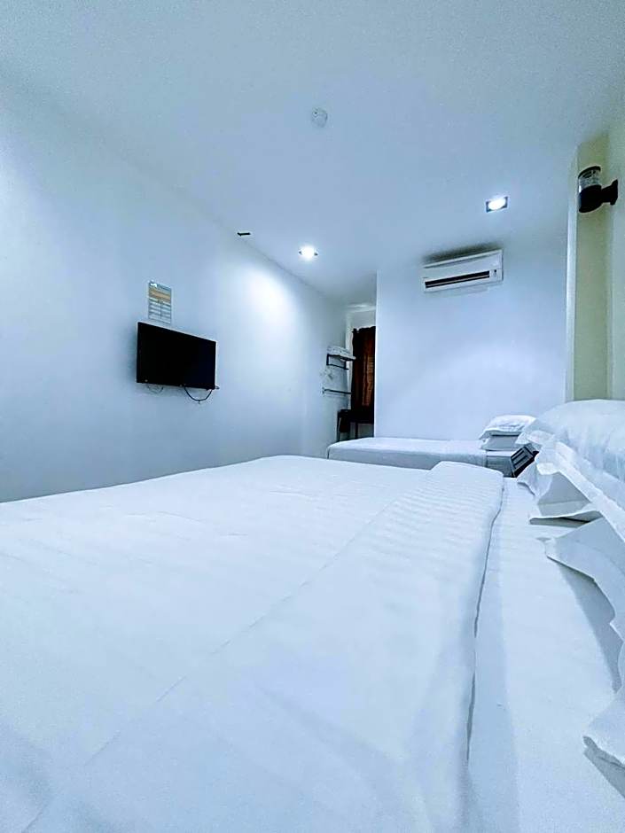 Asia Green Hotel