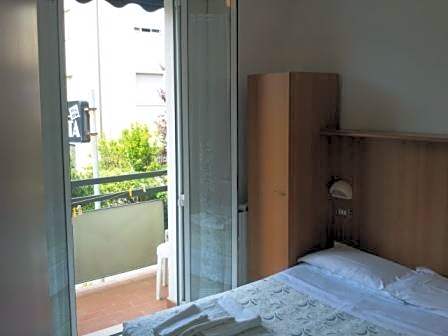 Hotel Annarita-mezza pensione plus- spiaggia inclusa