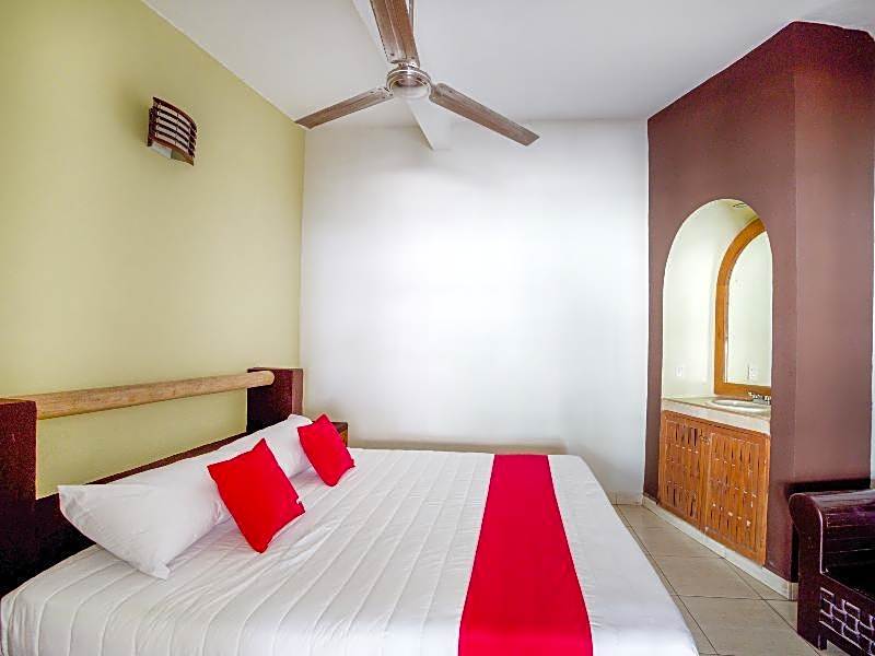 OYO Hotel Posada Lys, Zihuatanejo