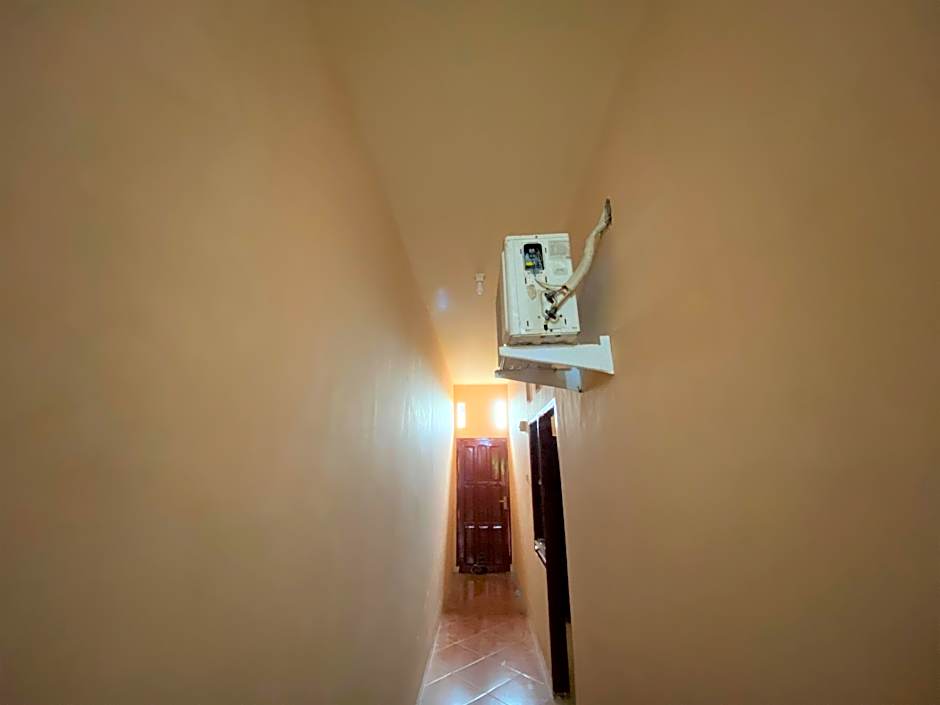 RedDoorz near GOR Lagaligo Palopo