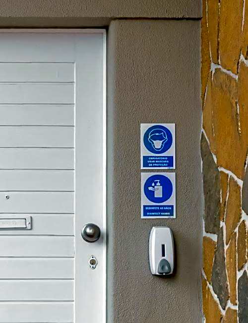 Ilheu 25 Peniche House