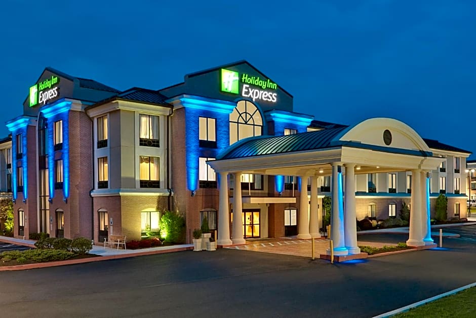 Holiday Inn Express and Suites Quakertown - Allentown Area By IHG