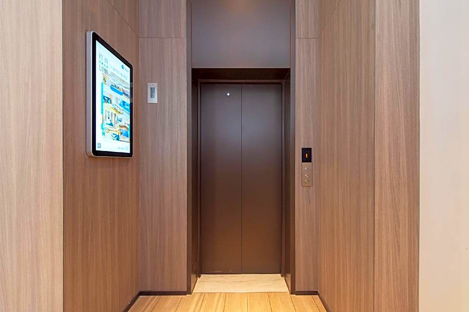 Hanting Hotel Chifeng Station Songshan Wanda Plaza