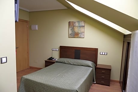 Basic Double or Twin Room