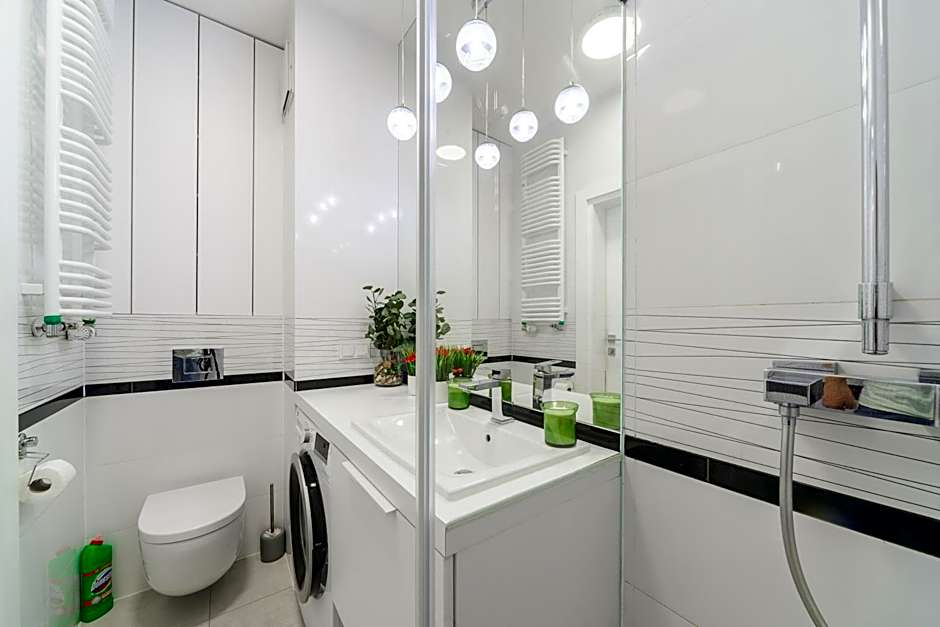 Lumina luxury apartments in Mennica Residence